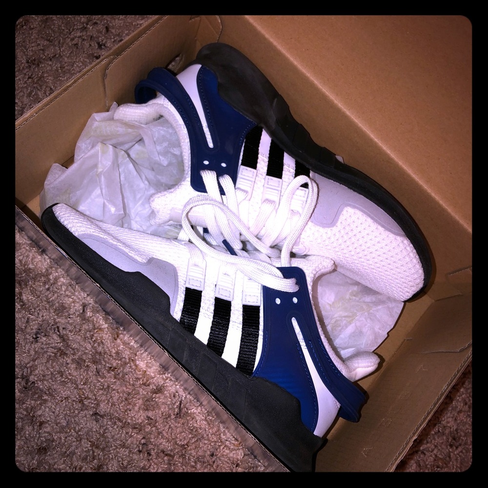 Kids Adidas worn ONCE & outgrown 😩 super cute 😍